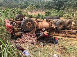 Casal rondoniense morre em acidente com carreta no MT