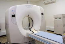 Prefeitura publica aviso de licitação de moderno tomógrafo conquistado por deputada para HR de Vilhena