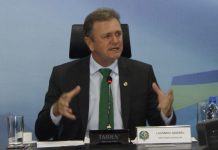 Luizinho Goebel parabeniza servidores públicos de RO