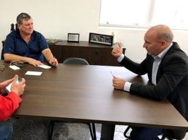 Prefeito consegue benefícios do deputado Ezequiel Neiva para aquisição de tubos de polietileno para Pimenteiras