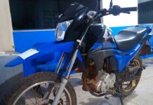 Bandido armado invade casa, tenta roubar moto e se embrenha na mata para fugir da polícia em Vilhena