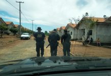 PF e PM cumprem mandado judicial e fazem reintegração de posse em RO