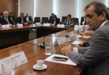 Chiquinho da Emater e Nazif participam de reunião no Ministério da Economia para tratar de transposição dos servidores de RO