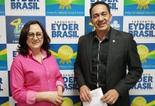 Eyder Brasil empenha R$ 75 mil para instalação de placas de identificação das ruas de Cerejeiras