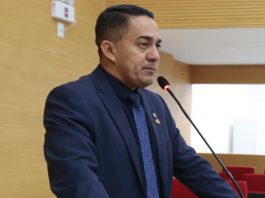 Eyder Brasil apresenta projeto que garante proteção às mulheres em restaurantes, bares e casas noturnas