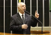 Nazif propõe pensão vitalícia a familiares de profissionais da saúde que morrerem em decorrência do coronavírus