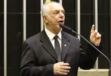 Após Justiça Federal afastar diretores da ANEEL, Nazif relembra críticas a agência