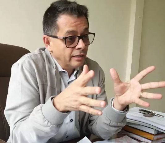 Professor Ribamar anuncia pagamento do salário de dezembro e 13º dos servidores de Colorado