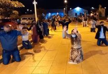 VÍDEO: fiéis cantam e oram pela recuperação de pacientes em frente ao HR de Vilhena