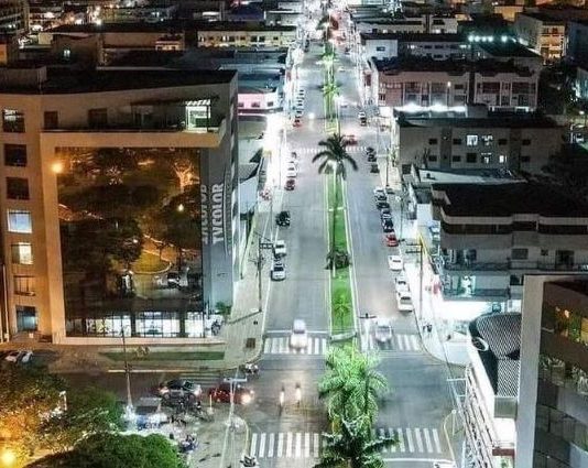 É QUARTA: Vilhena vai comemorar 45 anos com programação cultural e bolo de 45 metros na praça Ângelo Spadari