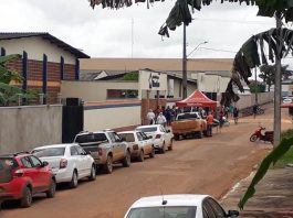 Governo incentiva prefeitos a realizar drives-thru de testes da Covid-19 durante atual cenário com novas variantes em RO