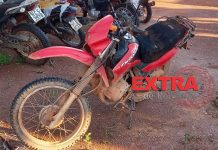 Em Cerejeiras, PM recupera moto furtada e detém suspeito que tinha sido preso 24 horas antes pelo mesmo crime