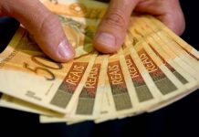 Ex-prefeito é acusado de contratar engenheira que nunca morou em Rondônia e ganhava quase 500% a mais que profissionais da categoria