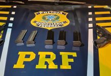 Dupla é presa com armas e munições durante fiscalização em Vilhena