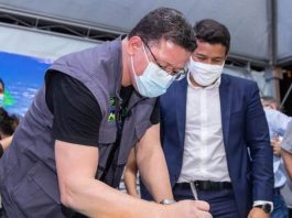 “TCHAU POEIRA”: governador anuncia 20 km em obras e prefeito agradece asfalto para Cacoal; confira 56 ruas que serão contempladas