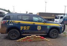 VÍDEO: PRF prende homem com mais de 50 kg de pasta base de cocaína em Vilhena