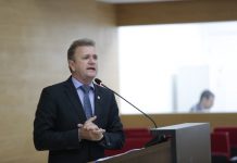 Luizinho Goebel solicita que Governo do Estado faça vistoria em Ginásio de Esportes de Cerejeiras