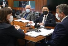 Nazif e entidades da enfermagem participam de reunião com presidente Lira sobre piso salarial da categoria