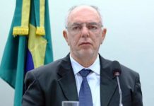 Comissão aprova parecer de Nazif sobre projeto que assegura exames médicos de graças no SUS