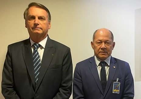 Chrisóstomo se reúne com Bolsonaro em Brasília para tratar de temas importantes para RO thumbnail