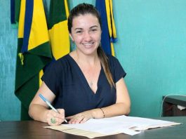 Mantendo política de valorização dos servidores, prefeita eleva valor do ticket-alimentação e vale-transporte em Chupinguaia