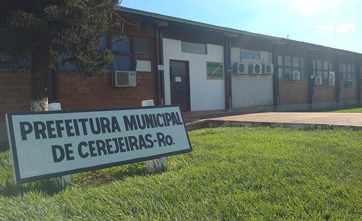 CEREJEIRAS Sindicato pede intervenção do MP para que prefeitura