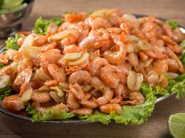 Com variado cardápio, Recanto da Praça realiza primeiro “Festival de Camarão” em Vilhena