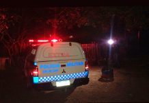 Assaltantes rendem família por quase cinco horas e atiram em idosa em Cacoal