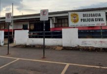 Em Cacoal, homem com mandado de prisão em aberto flagra ladrão em casa, chama polícia e é preso