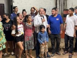 Fogaça recebe apoio da comunidade em bairros de Porto Velho e em Candeias do Jamari