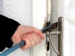 Ladrões arrombam casa e fazem “limpa” em Colorado