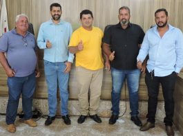 Sidnei Moura vence adversário e é eleito presidente da Câmara para o biênio 2023/2024 em Corumbiara