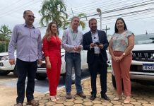 Deputada Federal eleita Cristiane Lopes participa de cerimônia de entrega de veículos para Saúde
