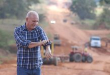 Corumbiara recebe manilhas destinadas por Ezequiel Neiva, para atender produtores rurais