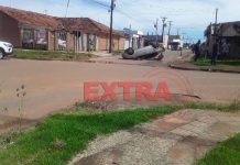 Acidente resulta em carro capotado em Vilhena
