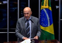 Confúcio Moura faz veemente defesa da democracia e diz que as instituições saíram fortalecidas