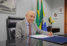 Senador Confúcio Moura pede para os rondonienses doerem uma parte do Imposto de Renda para o Fundo da Criança e do Adolescente