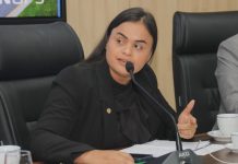 Dra. Taisa Sousa da parecer favorável a projeto de lei que prevê notificação compulsória de nascidos com fissura labiopalatal