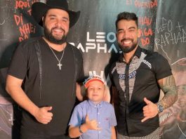 “Menino da Pecuária” de Jaru canta pela 1ª vez sucesso nacional com ídolos na Rondônia Rural Show