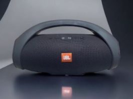 Ladrão flagrado furtando caixa de som em casa é detido por populares em Cerejeiras