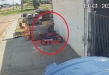 VÍDEO: ladrão furta motocicleta em plena luz do dia no centro de Vilhena