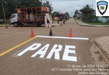 VÍDEO: após acidentes, Semtran sinaliza cruzamento problemático em Vilhena; secretário comenta