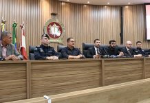 OPERAÇÃO AUDÁCIA: duas pessoas e 49 celulares são apreendidos em RO