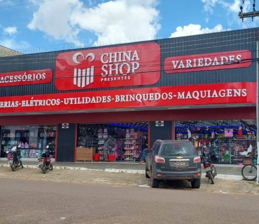 Receita Federal e Sefin fiscalizam empresas em Vilhena; China Shop foi uma delas