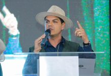 Deputado Cássio Gois destaca dia produtivo com projetos aprovados na Rondônia Rural Show em Ji-Paraná