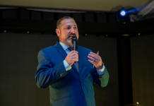 FOTOS: Veja quem recebeu o prêmio “Qualidade Profissional e Empresarial 2024”, no 27º aniversário da Ângulo Pesquisas em Vilhena