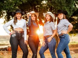 EXPOFELIPE 2024: Baile da Rainha inicia festividades em São Felipe do Oeste