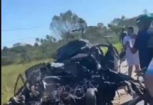 VÍDEO: colisão frontal entre carro e carreta resulta em morte e tombamento de veículo pesado em Ji-Paraná