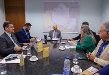 IFRO agradece Confúcio Moura pela manutenção de projetos voltados para a educação em RO