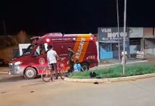 Colisão entre carro e moto deixa duas pessoas feridas em Vilhena